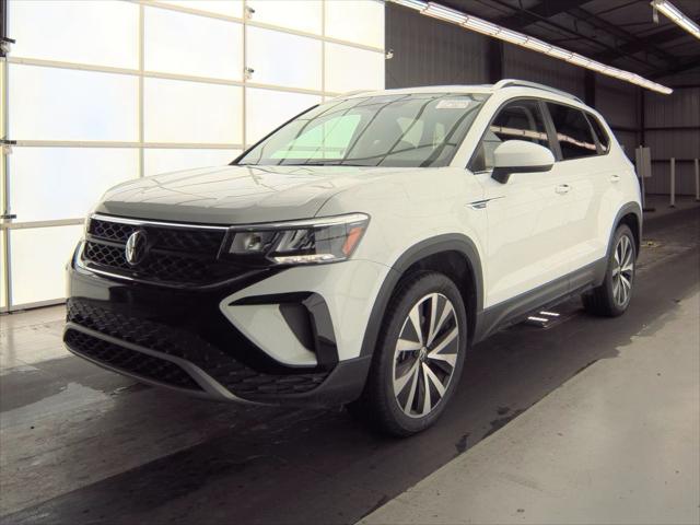 2024 Volkswagen Taos 1.5T SE