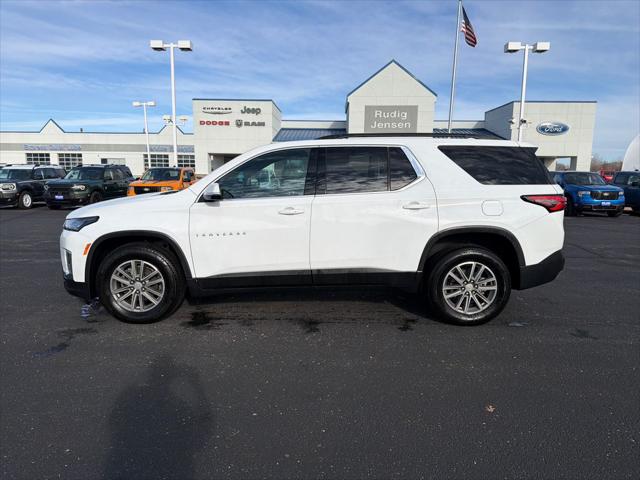 2023 Chevrolet Traverse AWD LT Cloth