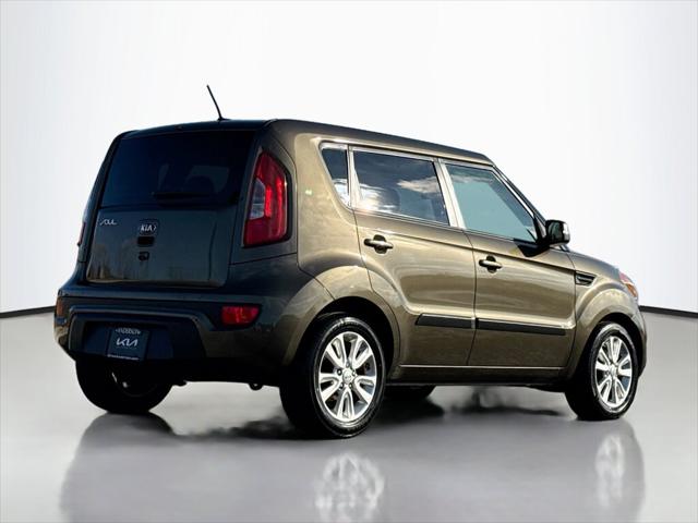 2013 Kia Soul +