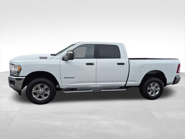2024 RAM 2500 Big Horn Crew Cab 4x4 64 Box 2024 RAM 2500 Big Horn Crew Cab 4x4 64 Box