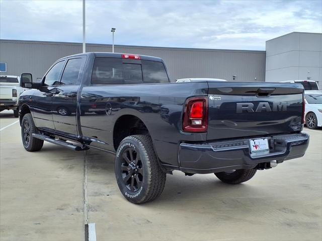 2026 RAM Ram 2500 RAM 2500 BLACK EXPRESS CREW CAB 4X4 8 BOX