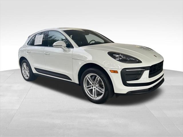 2024 Porsche Macan Base