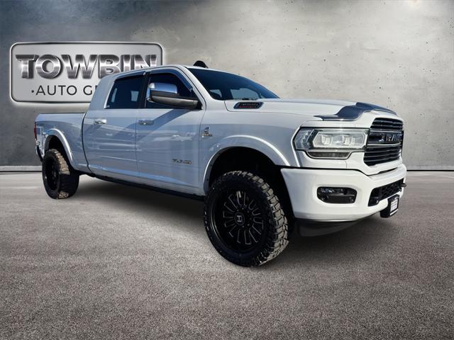 2022 RAM 3500 Laramie Mega Cab 4x4 64 Box