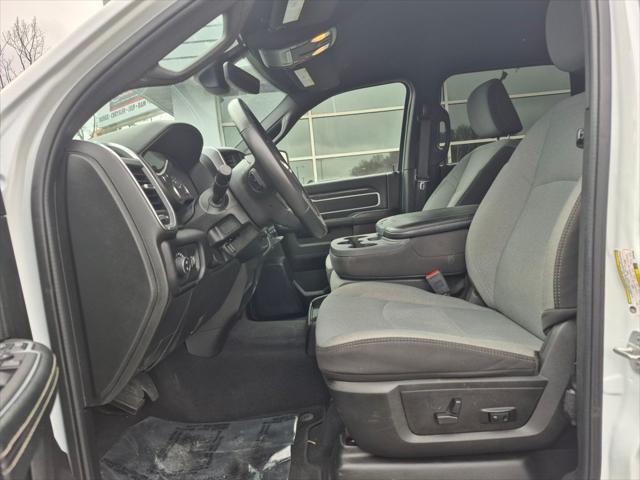 2024 RAM 2500 Big Horn Crew Cab 4x4 64 Box 2024 RAM 2500 Big Horn Crew Cab 4x4 64 Box