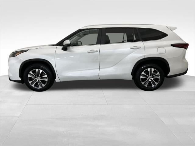 2024 Toyota Highlander LE 2024 Toyota Highlander LE