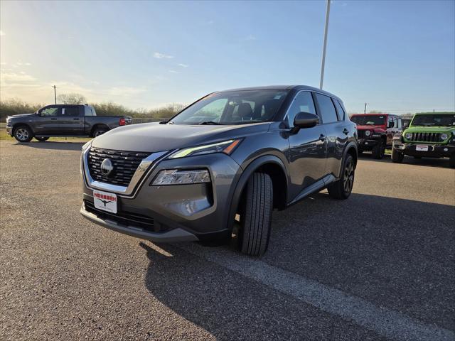 2022 Nissan Rogue SV Intelligent AWD