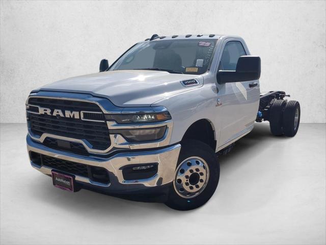 2025 RAM Ram 3500 Chassis Cab RAM 3500 TRADESMAN CHASSIS REGULAR CAB 4X2 84 CA