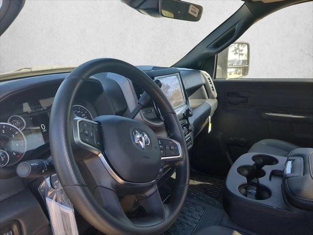 2025 RAM Ram 3500 Chassis Cab RAM 3500 TRADESMAN CHASSIS REGULAR CAB 4X2 84 CA