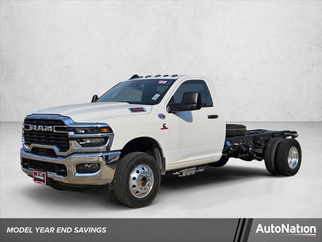 2025 RAM Ram 3500 Chassis Cab RAM 3500 TRADESMAN CHASSIS REGULAR CAB 4X2 84 CA
