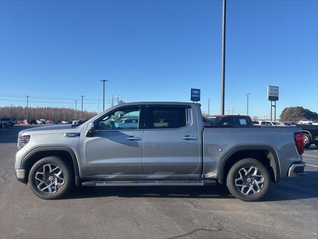 2023 GMC Sierra 1500 4WD Crew Cab Short Box SLT