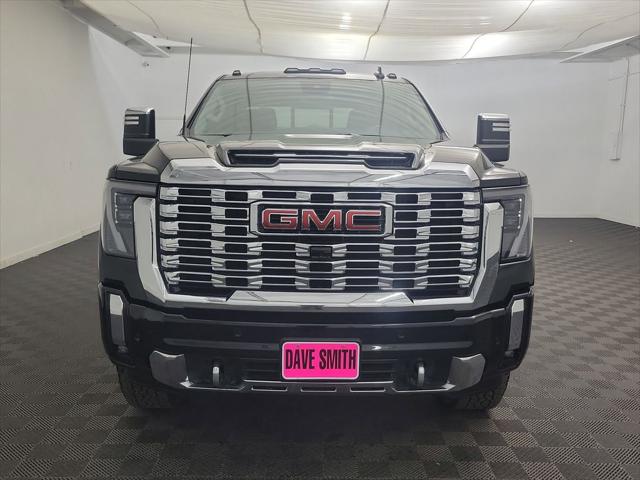 2024 GMC Sierra 3500HD 4WD Crew Cab Standard Bed Denali