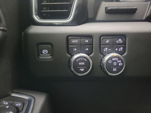 2024 GMC Sierra 3500HD 4WD Crew Cab Standard Bed Denali