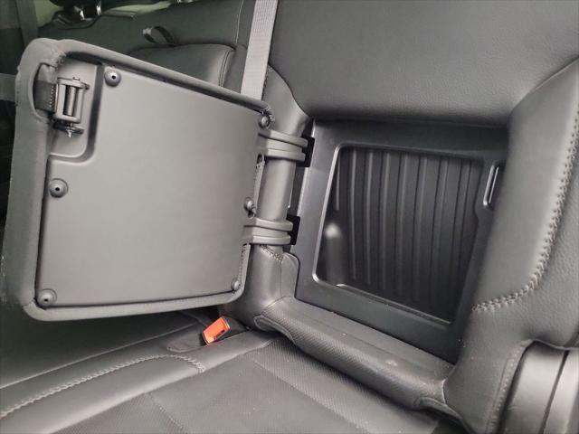2024 GMC Sierra 3500HD 4WD Crew Cab Standard Bed Denali