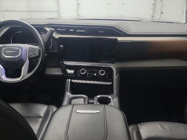 2024 GMC Sierra 3500HD 4WD Crew Cab Standard Bed Denali