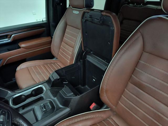 2024 GMC Sierra 3500HD 4WD Crew Cab Long Bed Denali Ultimate