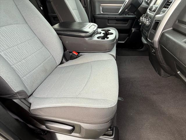 2024 Ram 1500 Classic SLT Quad Cab 4x4 6'4" Box