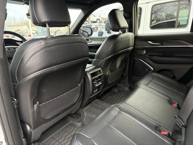 2022 Jeep Grand Cherokee Overland 4x4