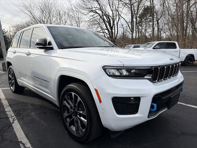 2022 Jeep Grand Cherokee Overland 4x4 for sale in Montgomeryville, PA