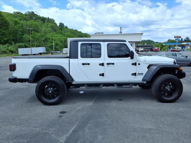 2021 Jeep Gladiator Sport 4x4 2021 Jeep Gladiator Sport 4x4