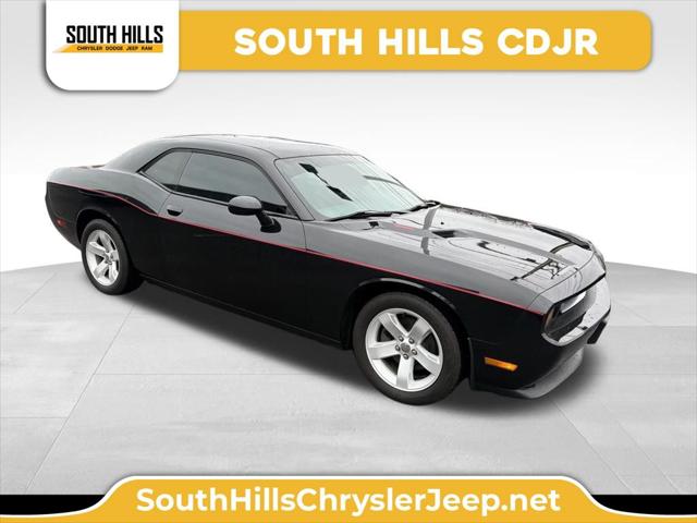 2013 Dodge Challenger SXT Plus