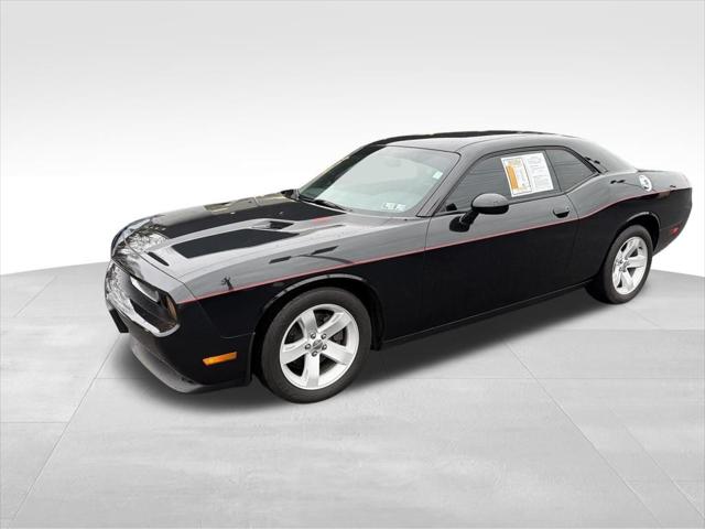 2013 Dodge Challenger SXT Plus
