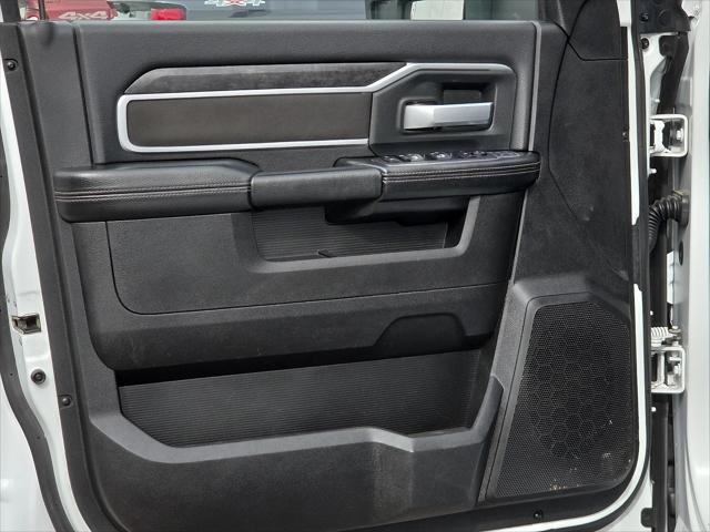 2024 Ram 3500 Big Horn Crew Cab 4x4 8' Box