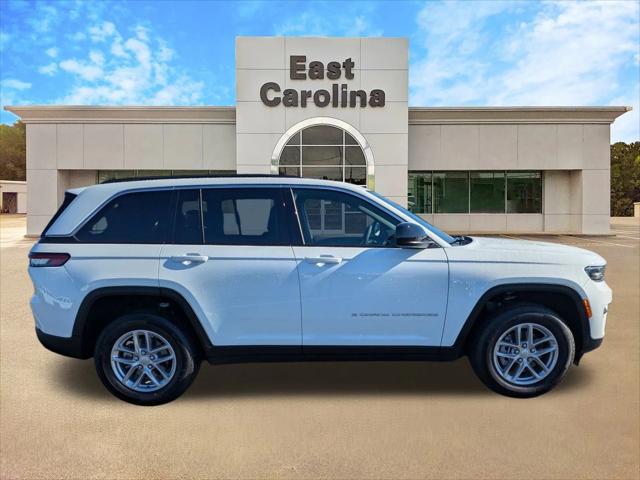 2025 Jeep Grand Cherokee GRAND CHEROKEE LAREDO X 4X2