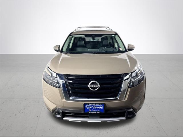 2025 Nissan Pathfinder Platinum 4WD