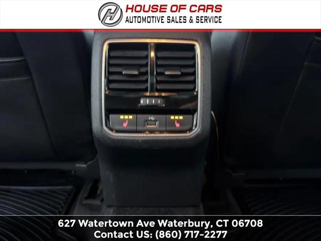 2017 Volkswagen Passat 1.8T SE