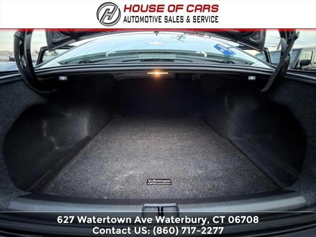 2017 Volkswagen Passat 1.8T SE