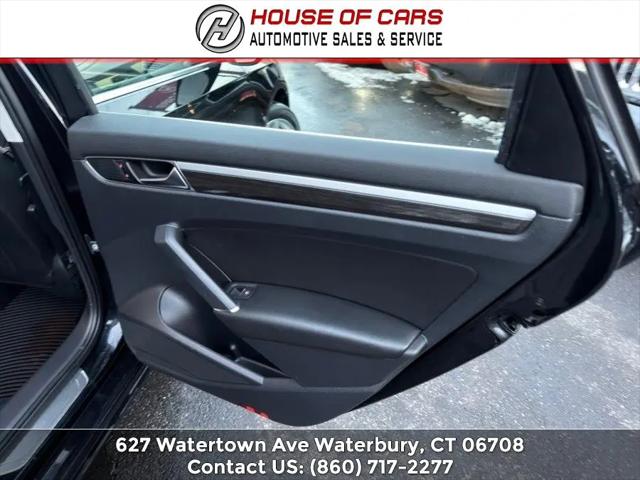 2017 Volkswagen Passat 1.8T SE