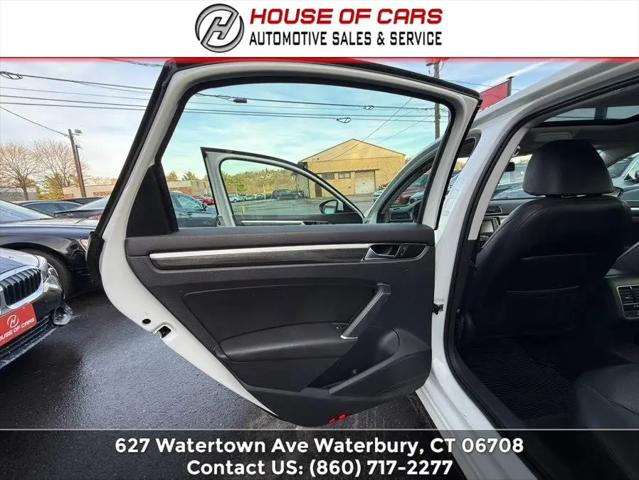 2017 Volkswagen Passat 1.8T SE