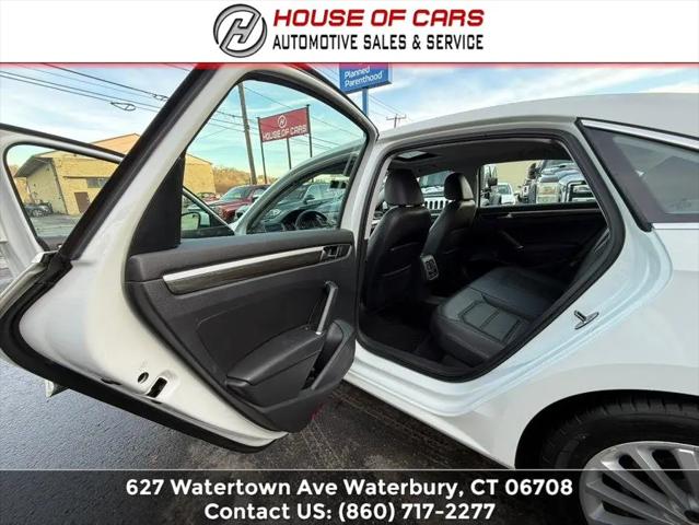 2017 Volkswagen Passat 1.8T SE