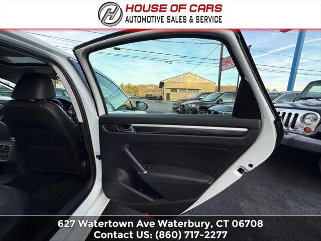 2017 Volkswagen Passat 1.8T SE
