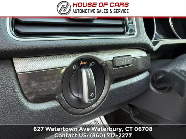 2017 Volkswagen Passat 1.8T SE
