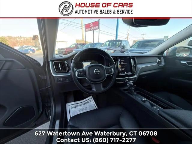 2018 Volvo XC60 T5 Momentum