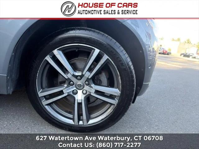 2018 Volvo XC60 T5 Momentum
