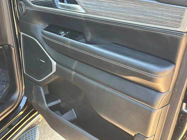 2023 Jeep Wagoneer Series II