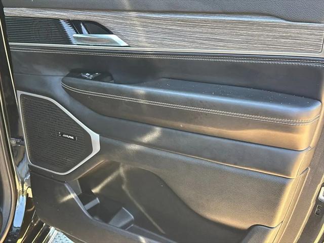 2023 Jeep Wagoneer Series II