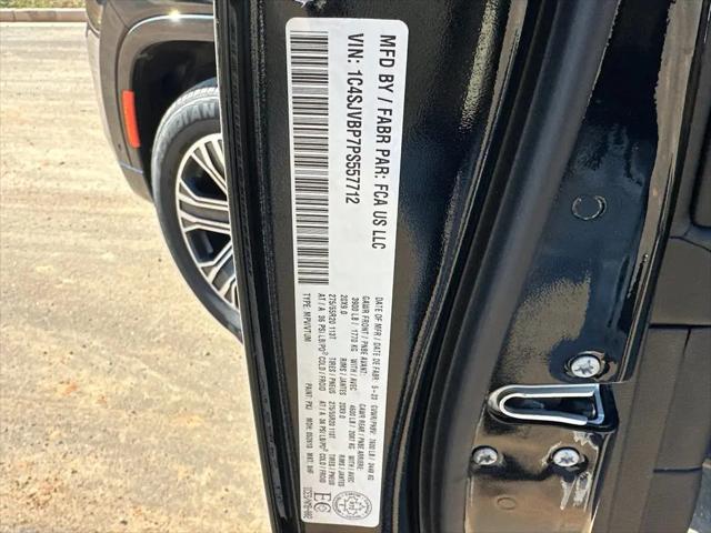 2023 Jeep Wagoneer Series II