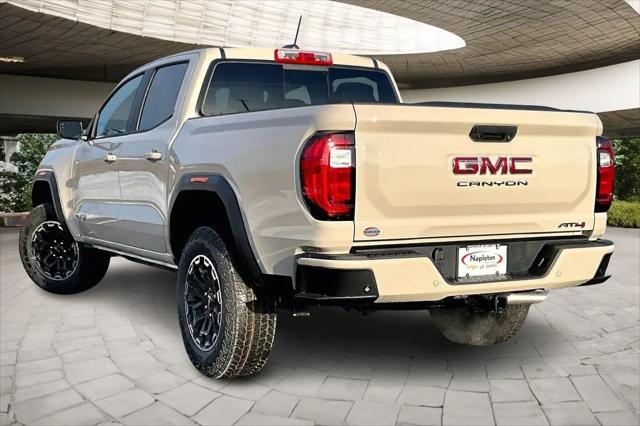 2026 GMC Canyon AT4, 4WD