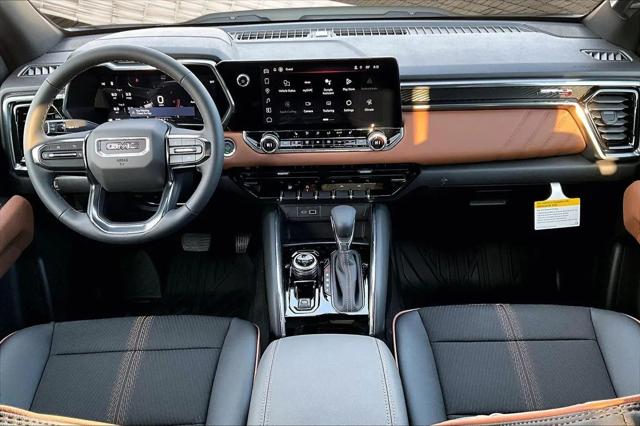2026 GMC Canyon AT4, 4WD