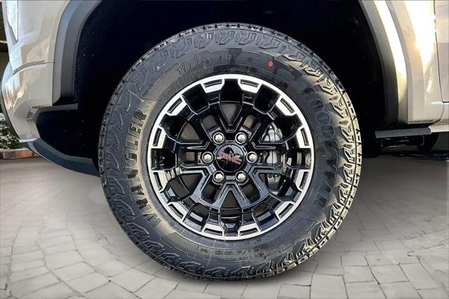 2026 GMC Canyon AT4, 4WD