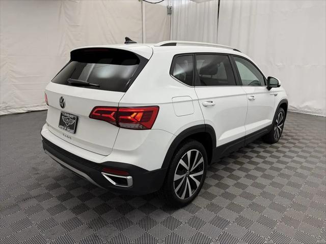 2024 Volkswagen Taos 1.5T SE