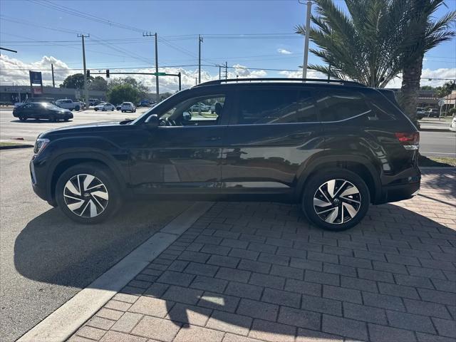 2026 Volkswagen Atlas SE with Technology