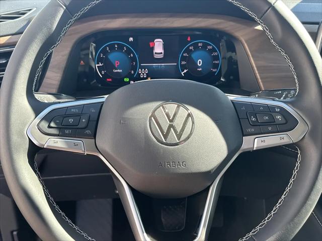 2026 Volkswagen Atlas SE with Technology