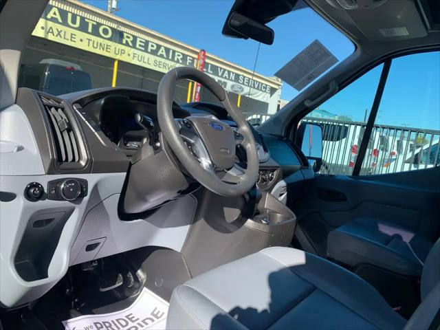 2019 Ford Transit XLT