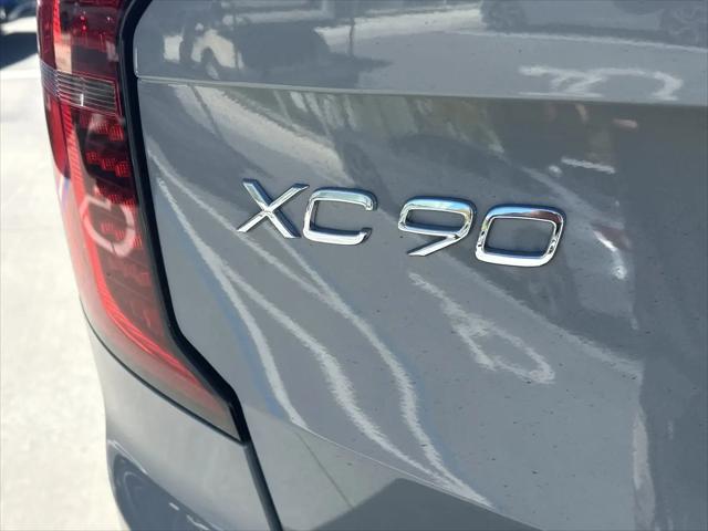 2026 Volvo XC90 Plug-In Hybrid Plus, T8 AWD, Electric/Gasoline, Bright, 7 Seats