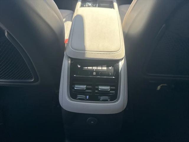2026 Volvo XC90 Plug-In Hybrid Plus, T8 AWD, Electric/Gasoline, Bright, 7 Seats