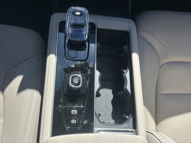 2026 Volvo XC90 Plug-In Hybrid Plus, T8 AWD, Electric/Gasoline, Bright, 7 Seats